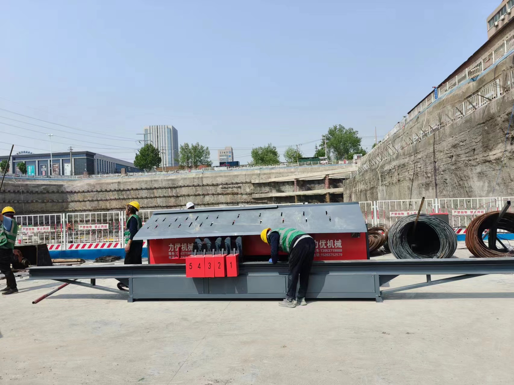 新型五機(jī)頭彎箍機(jī)